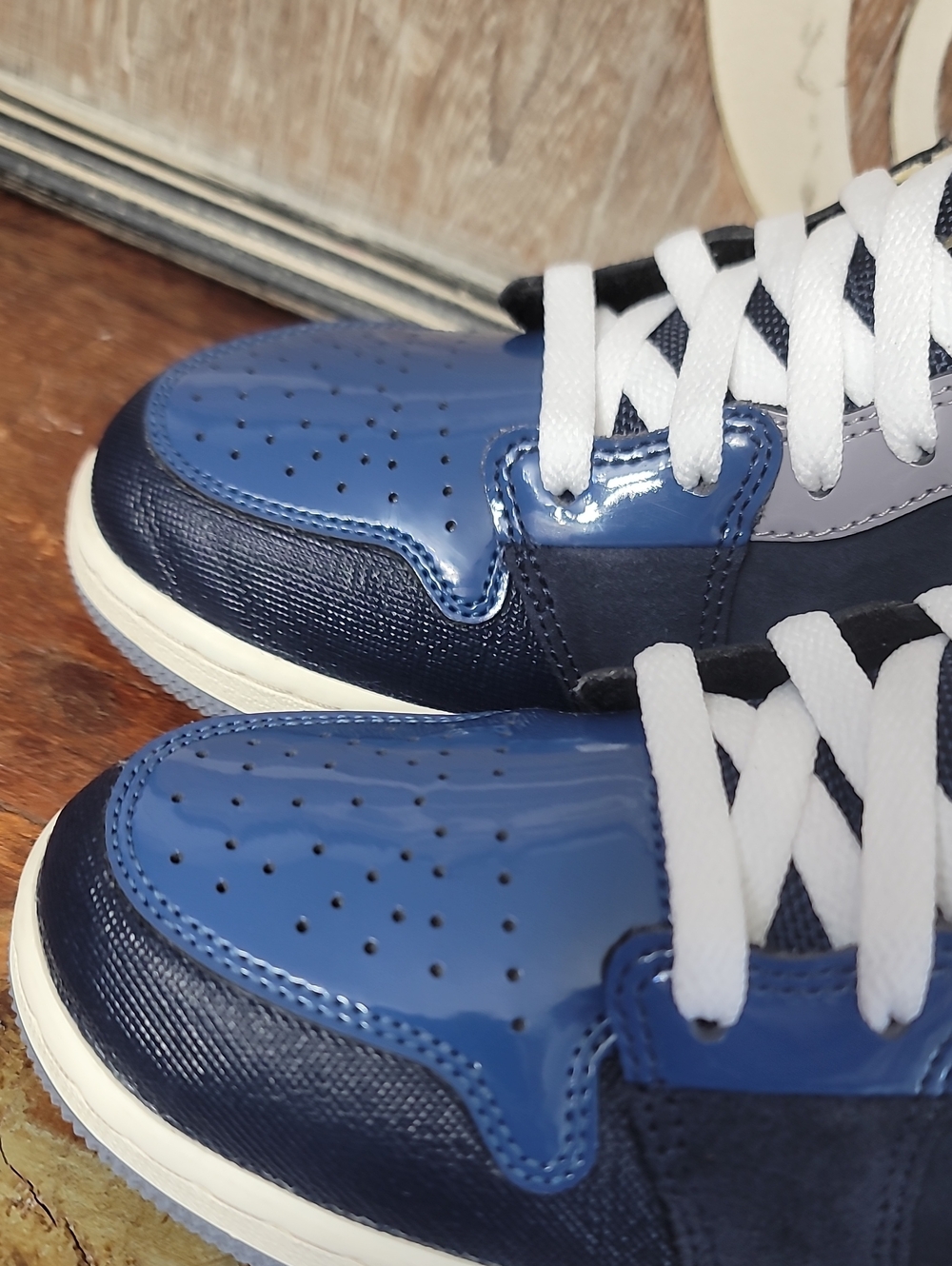 Nike Air Jordan 1 Mid (Special Edition) Craft 'Obsidian' Wmns 7.5 Great Cond. - Picture 13 of 16
